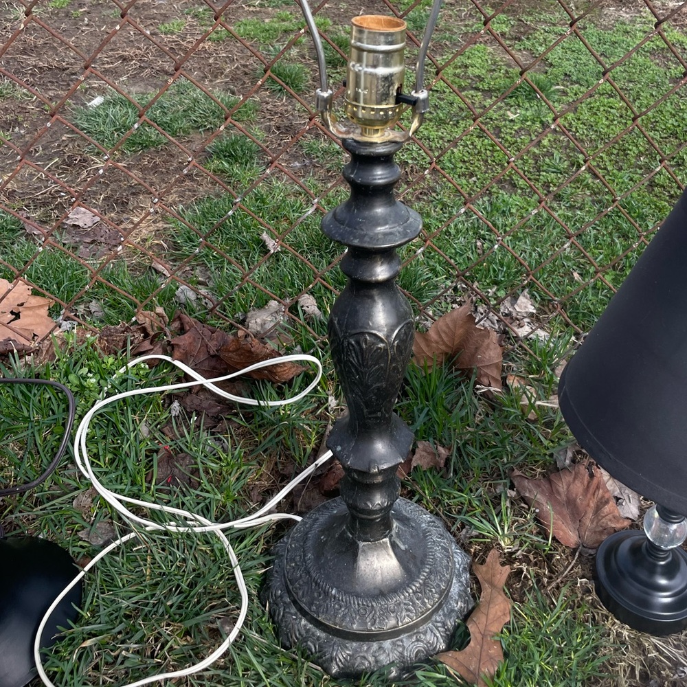 Antique ornate black thick cast iron brass weber boudoir electric table lamp